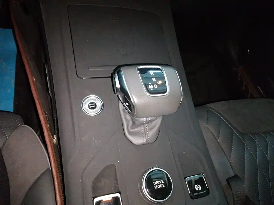 Hongqi HS5 Hongqi HS5