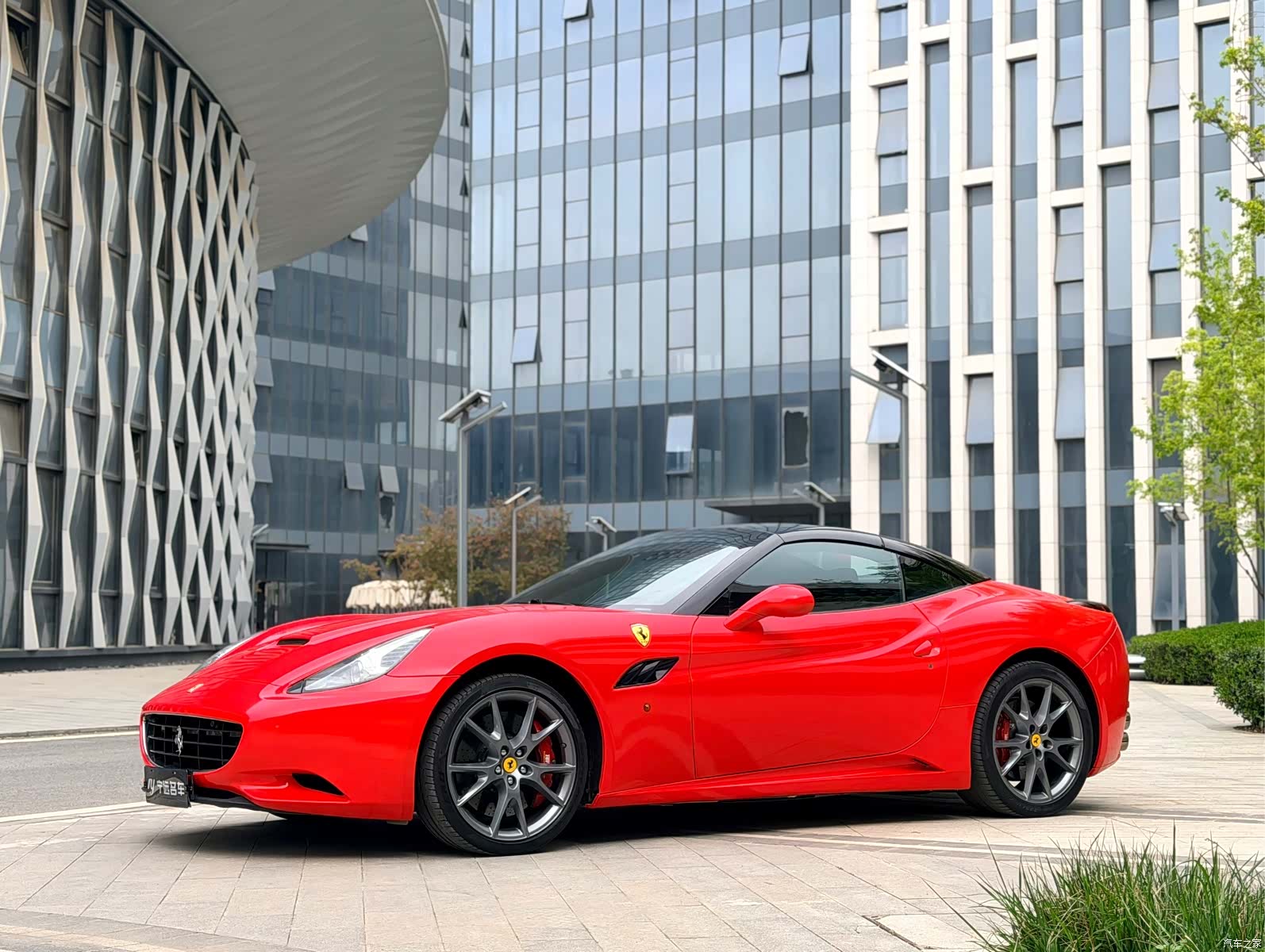 Ferrari California, 2011 4