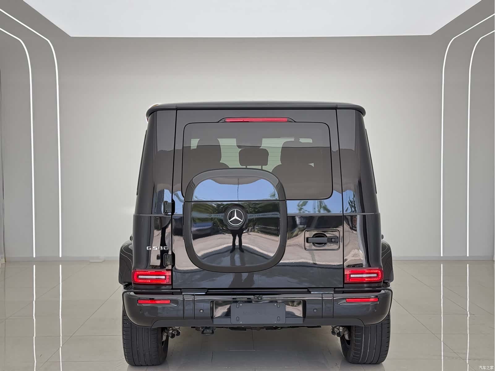 Mercedes-Benz G-Class, 2024 8