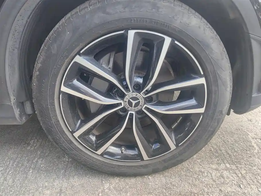 Mercedes-Benz GLC Mercedes-Benz GLC