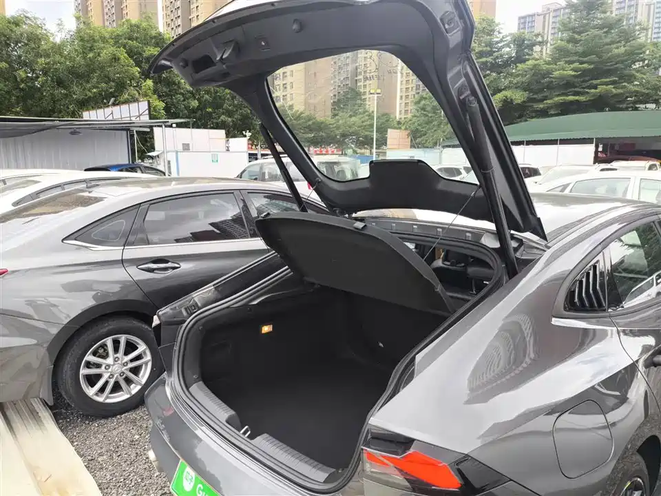 Changan UNI-V Smart iDD