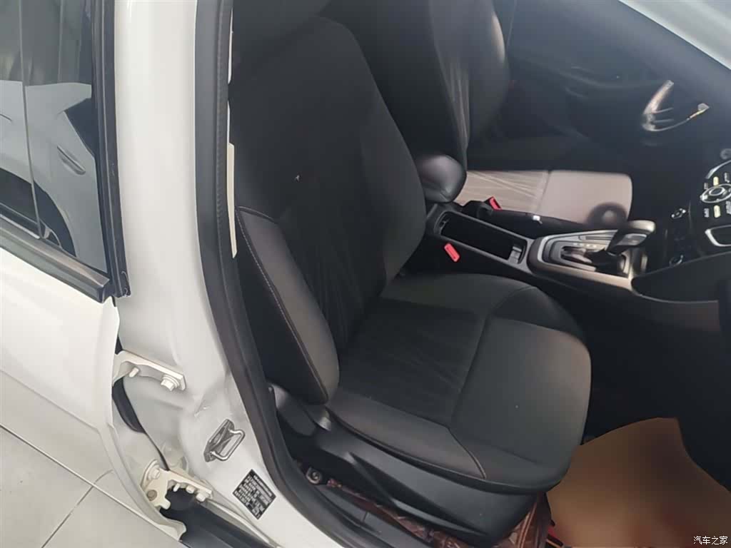 Ford Focus, 2017 25