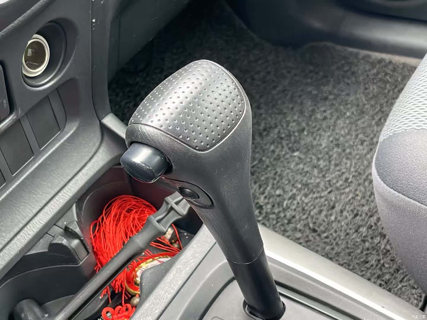 Toyota RAV4, 2004 6