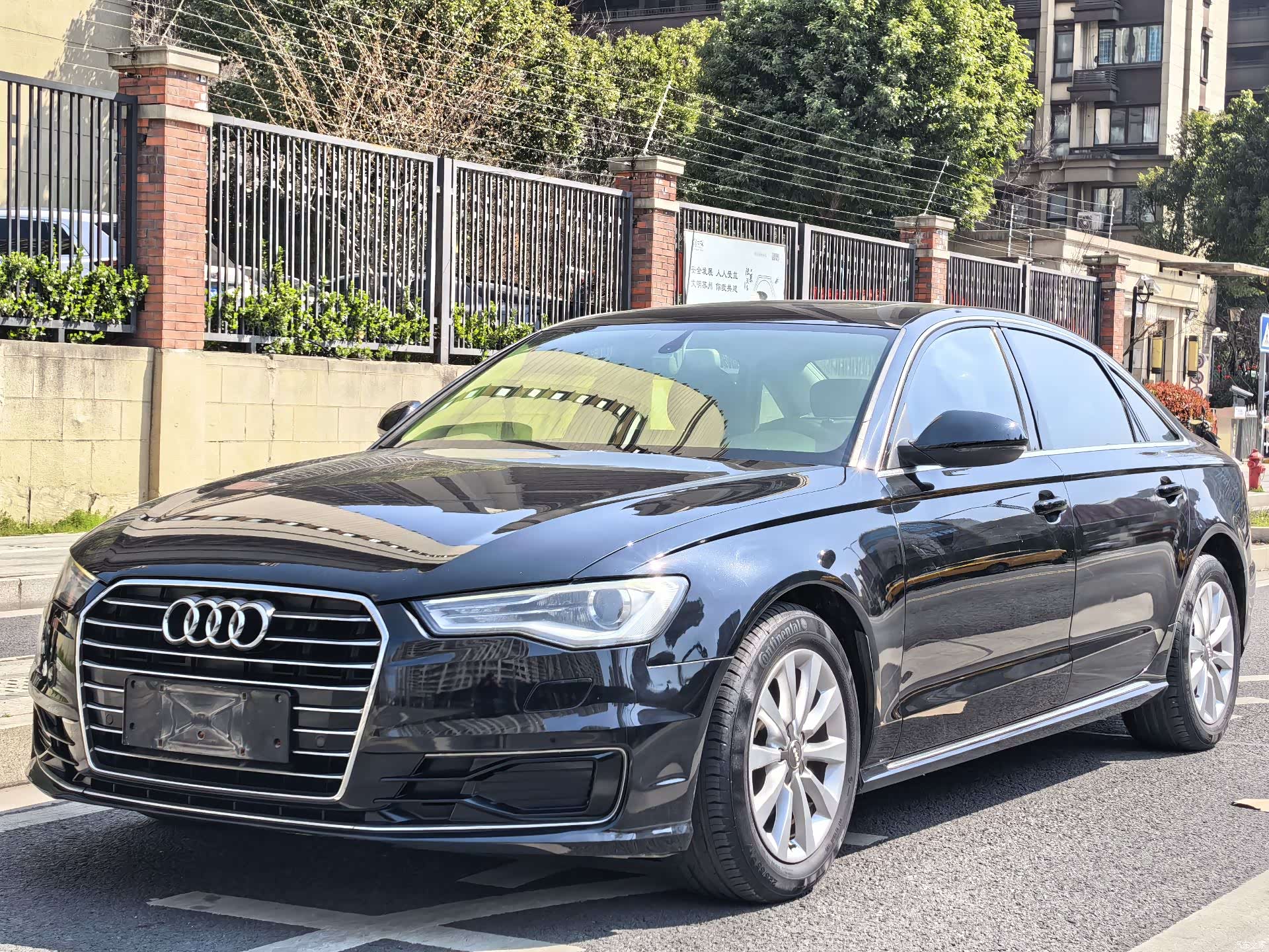 Audi A6L, 2016 1