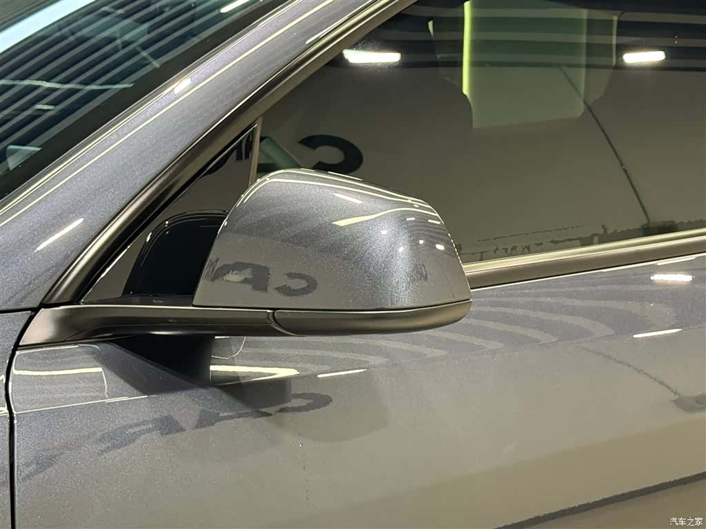 Tesla Model Y, 2025 12
