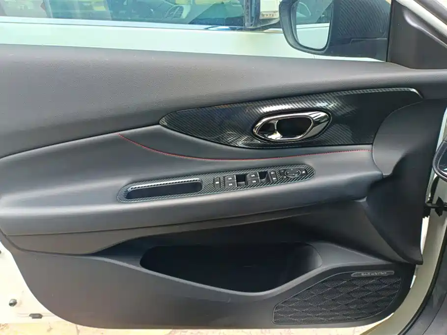 Trumpchi Shadow Leopard