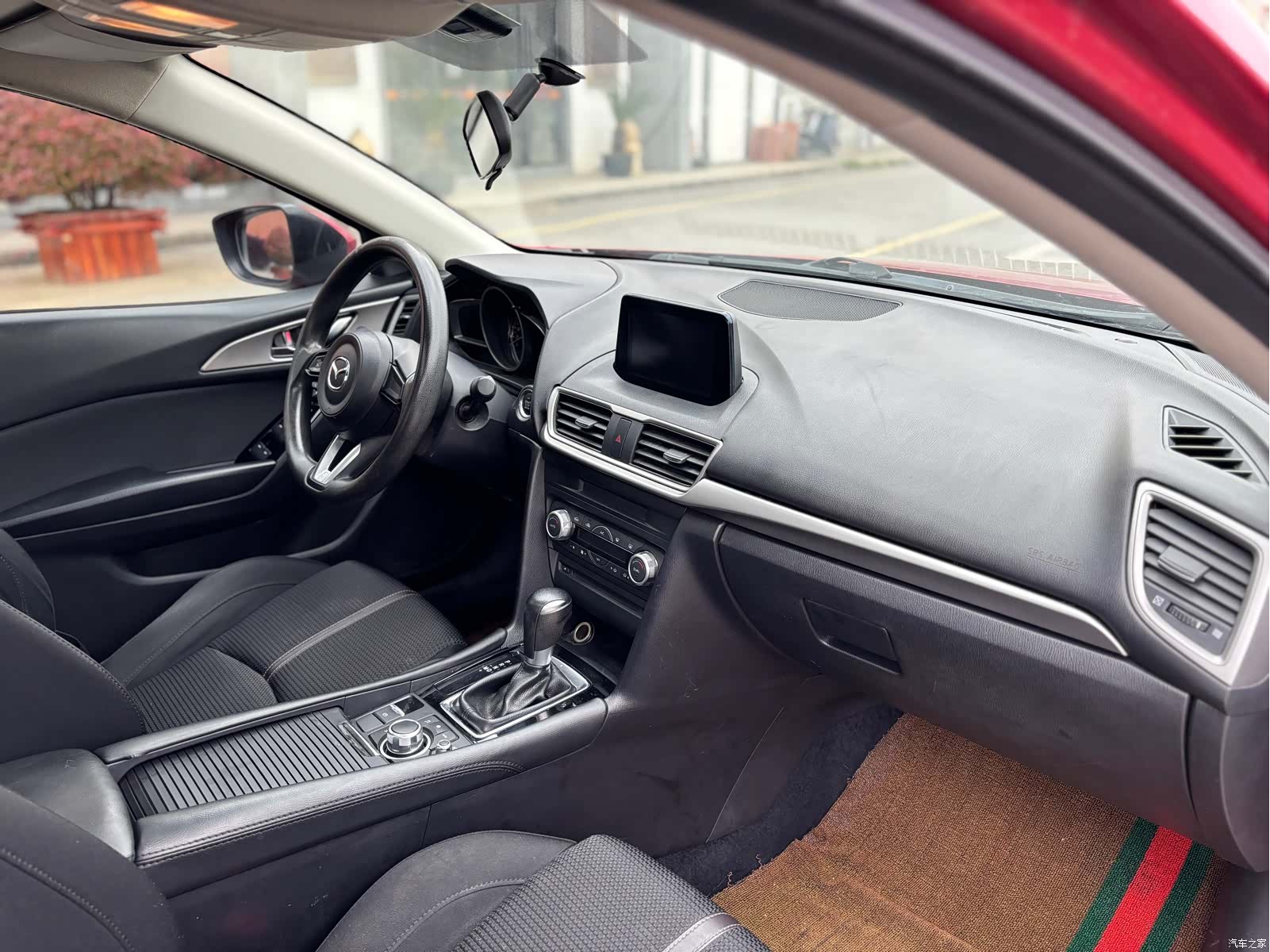 Mazda Mazda3, 2017 19