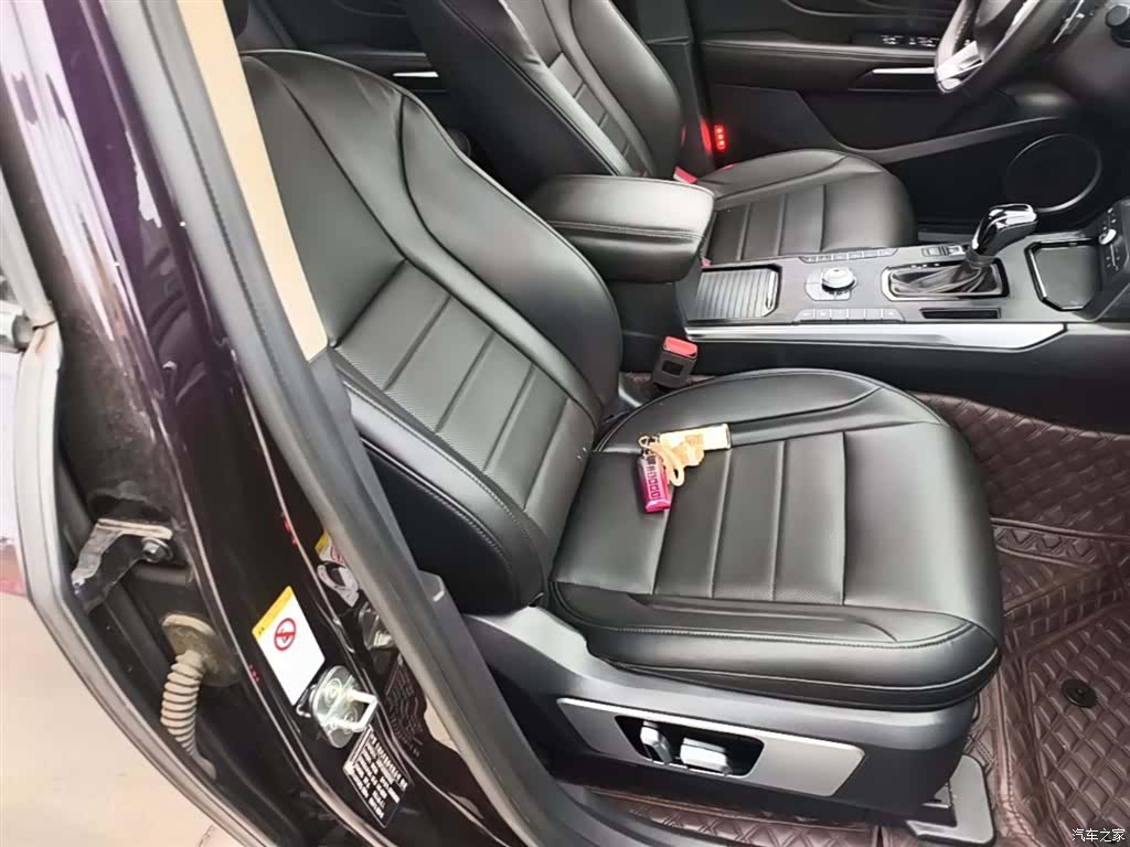 WEY VV7, 2018 25
