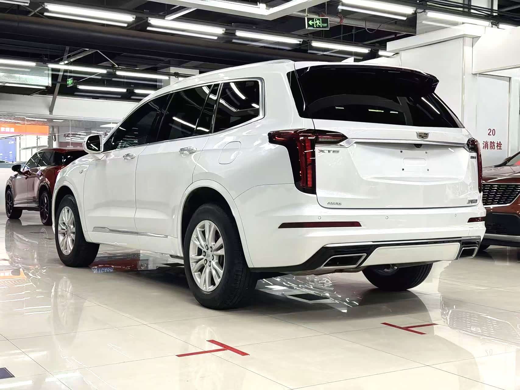 Cadillac XT6, 2021 6