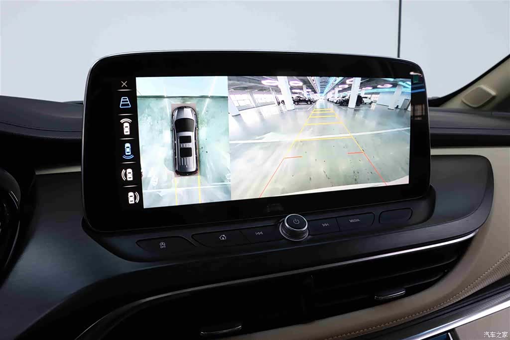 Buick GL8, 2023 10