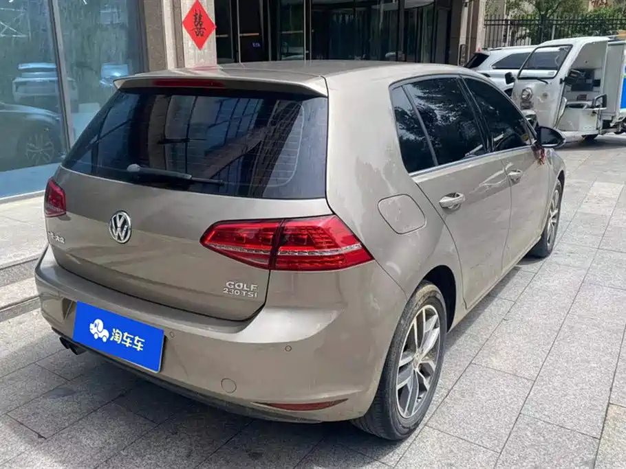 Volkswagen golf