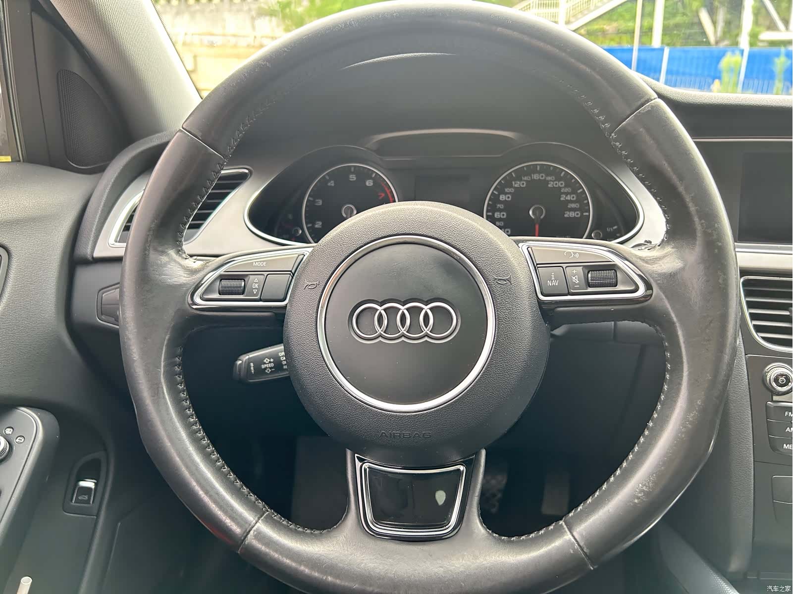 Audi A4L, 2016 15