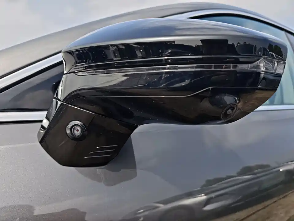 Geely Galaxy Galaxy E8