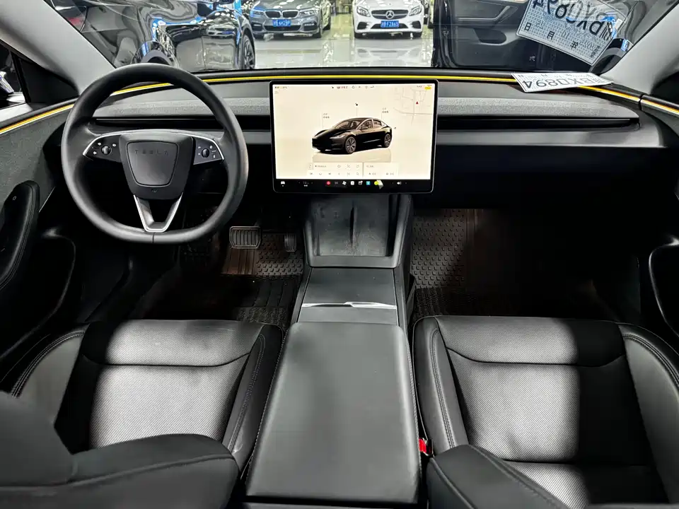 Tesla Model 3 Tesla Model 3