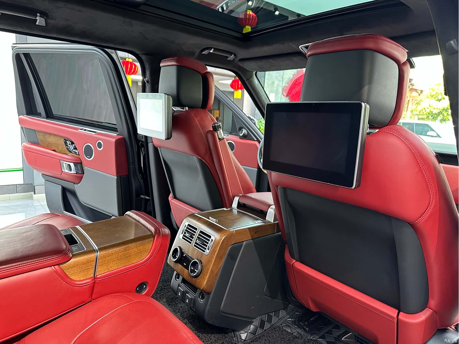 Land Rover Range Rover, 2018 13