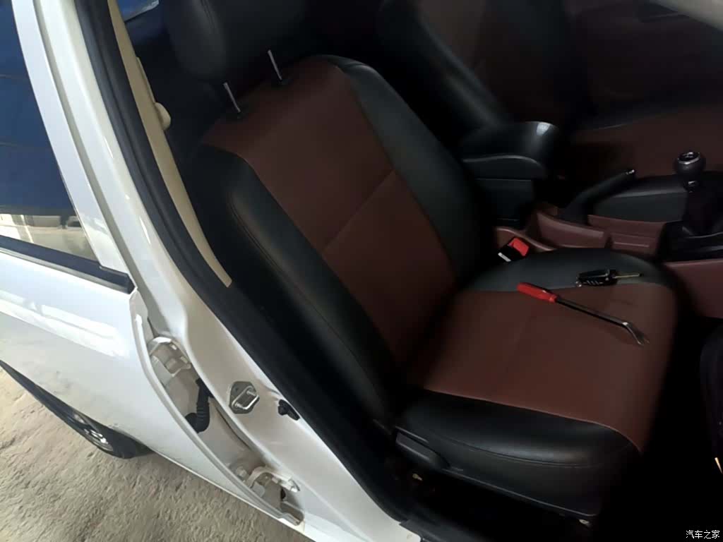 BYD F3, 2019 25