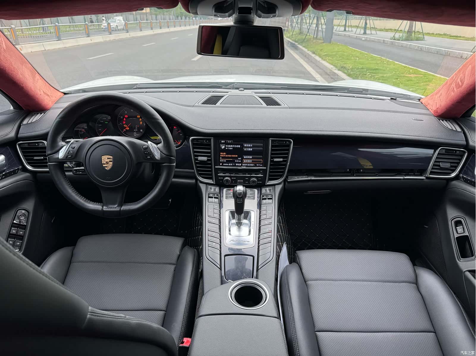 Porsche Panamera, 2013 10