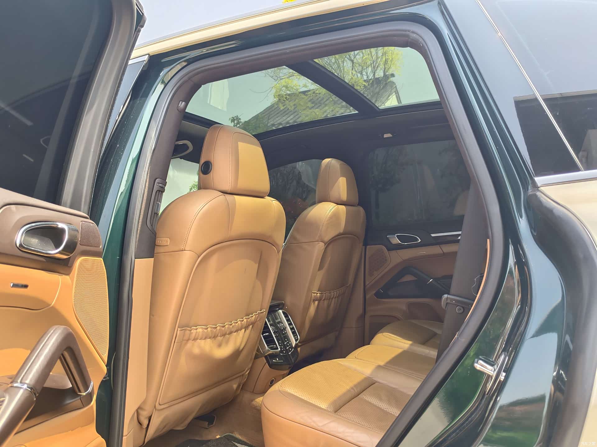 Porsche Cayenne, 2012 12