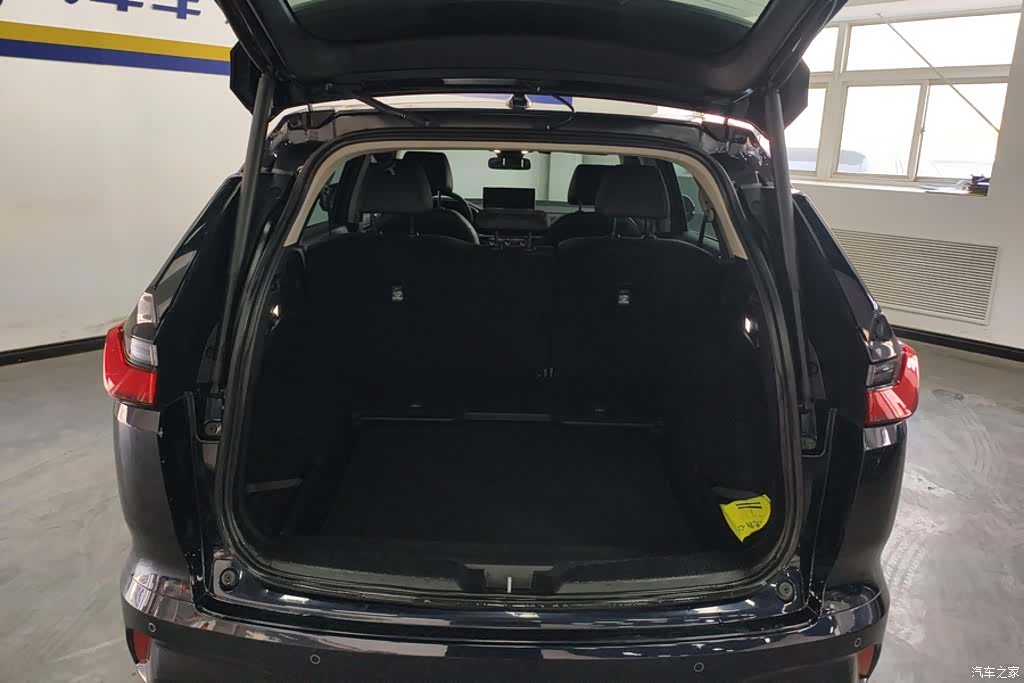 Honda Breeze, 2023 4