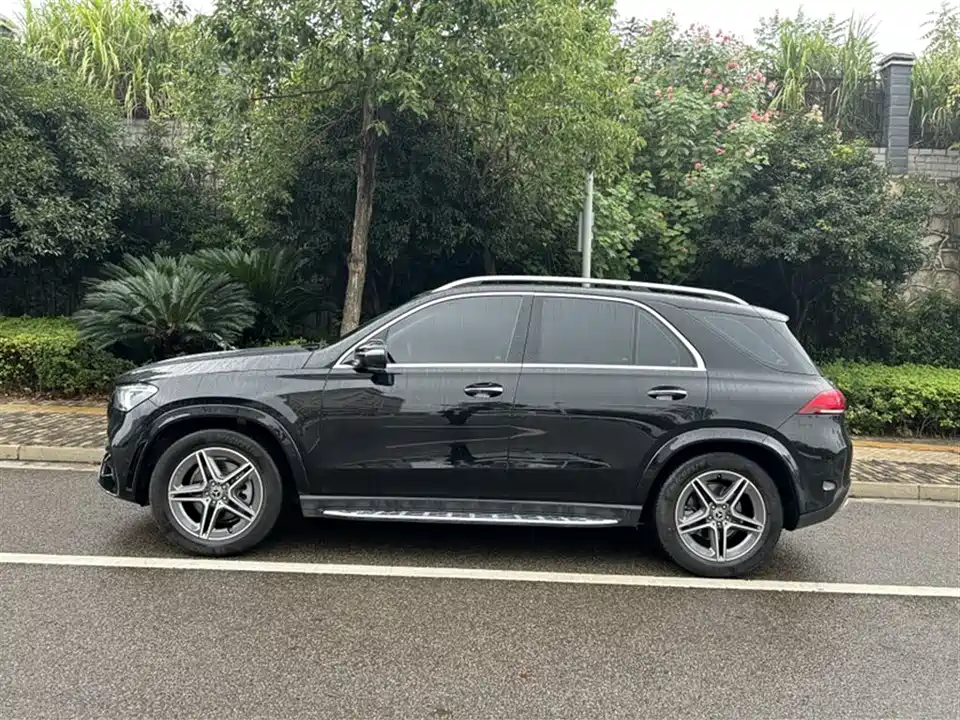 Mercedes-Benz GLE Mercedes-Benz GLE