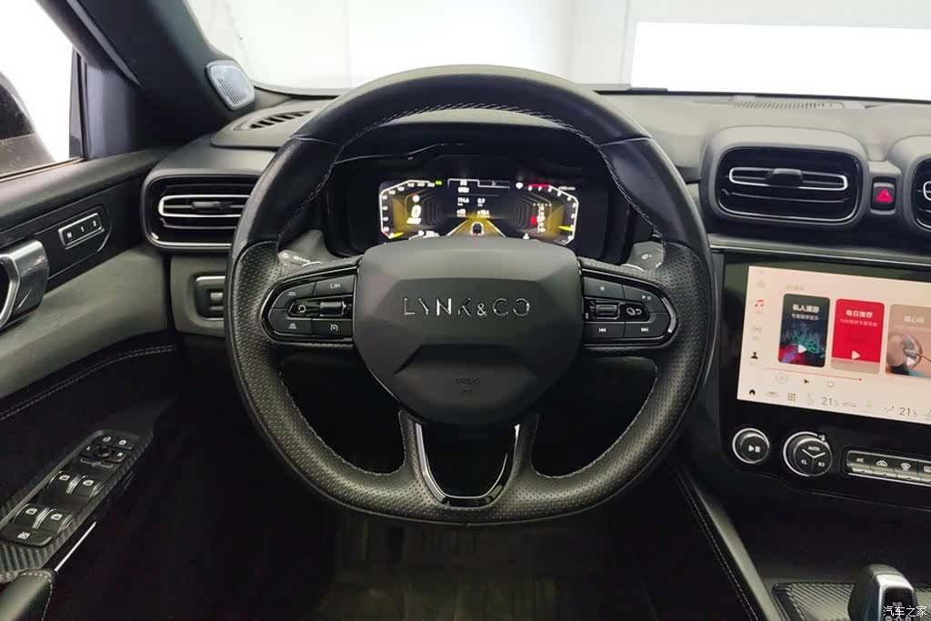 Lynk & Co 02, 2022 15