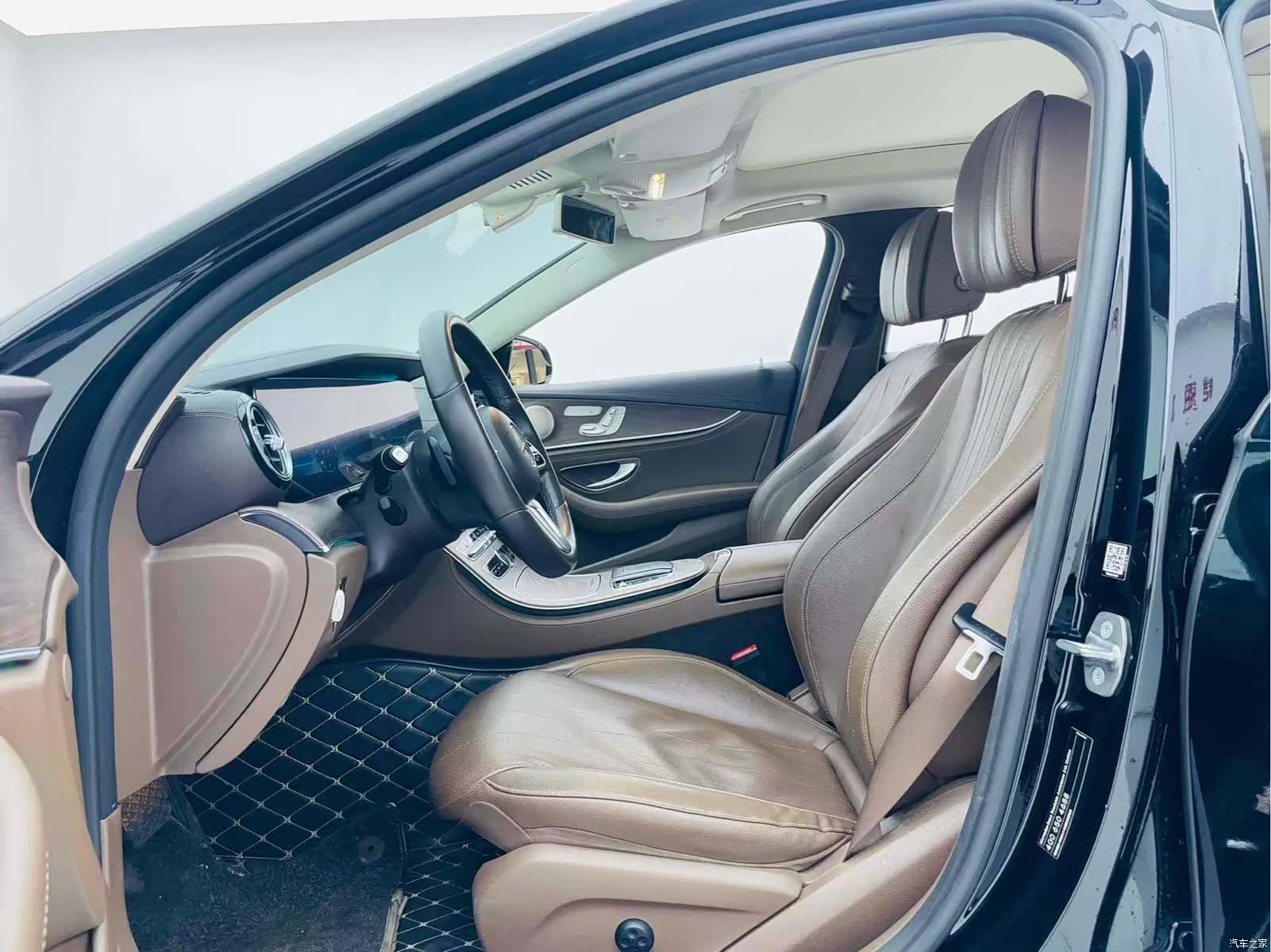 Mercedes-Benz E-Class, 2019 10