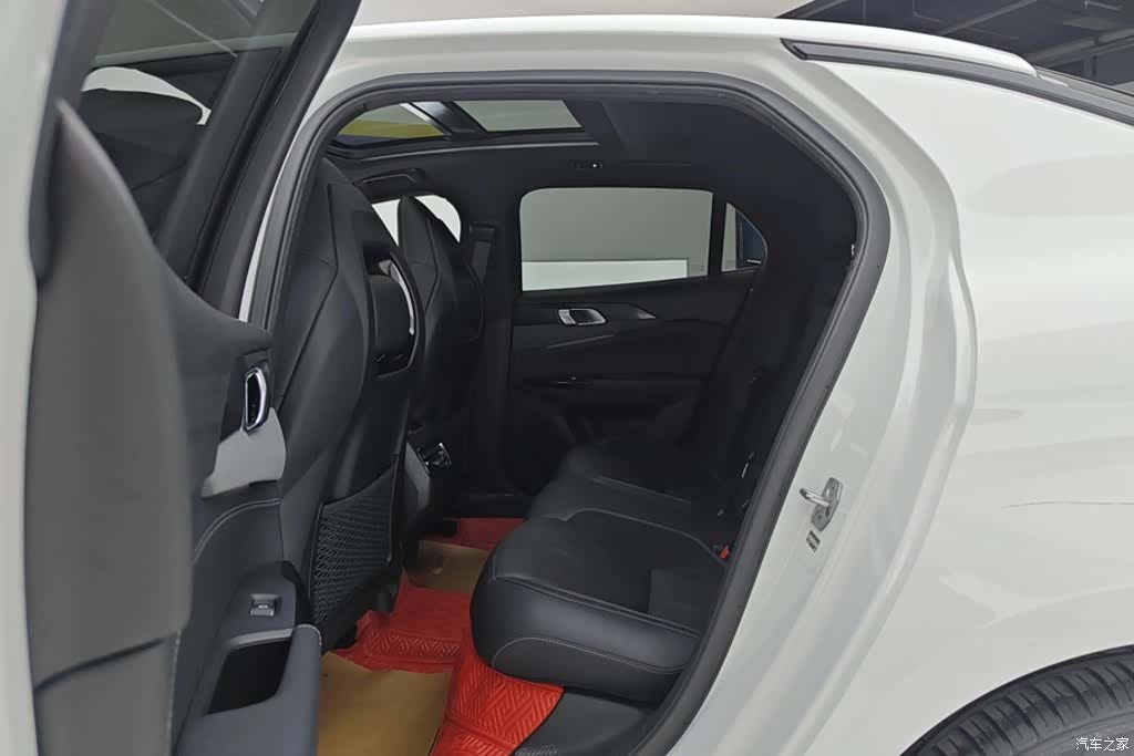 Lynk & Co 02, 2022 11