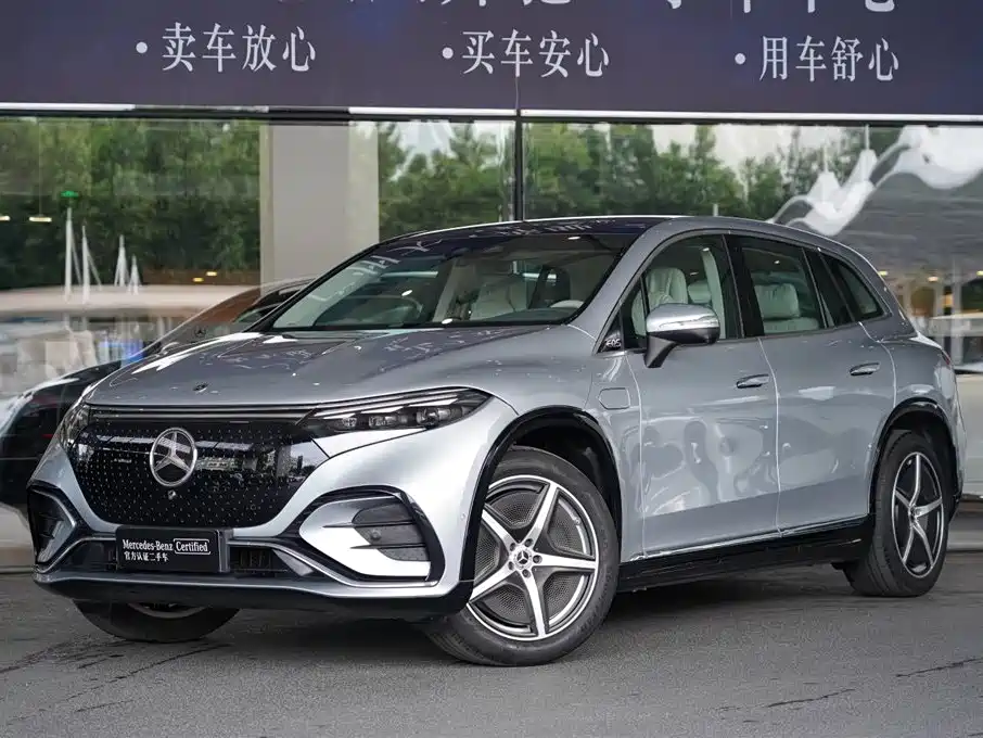 Mercedes-Benz EQS SUV