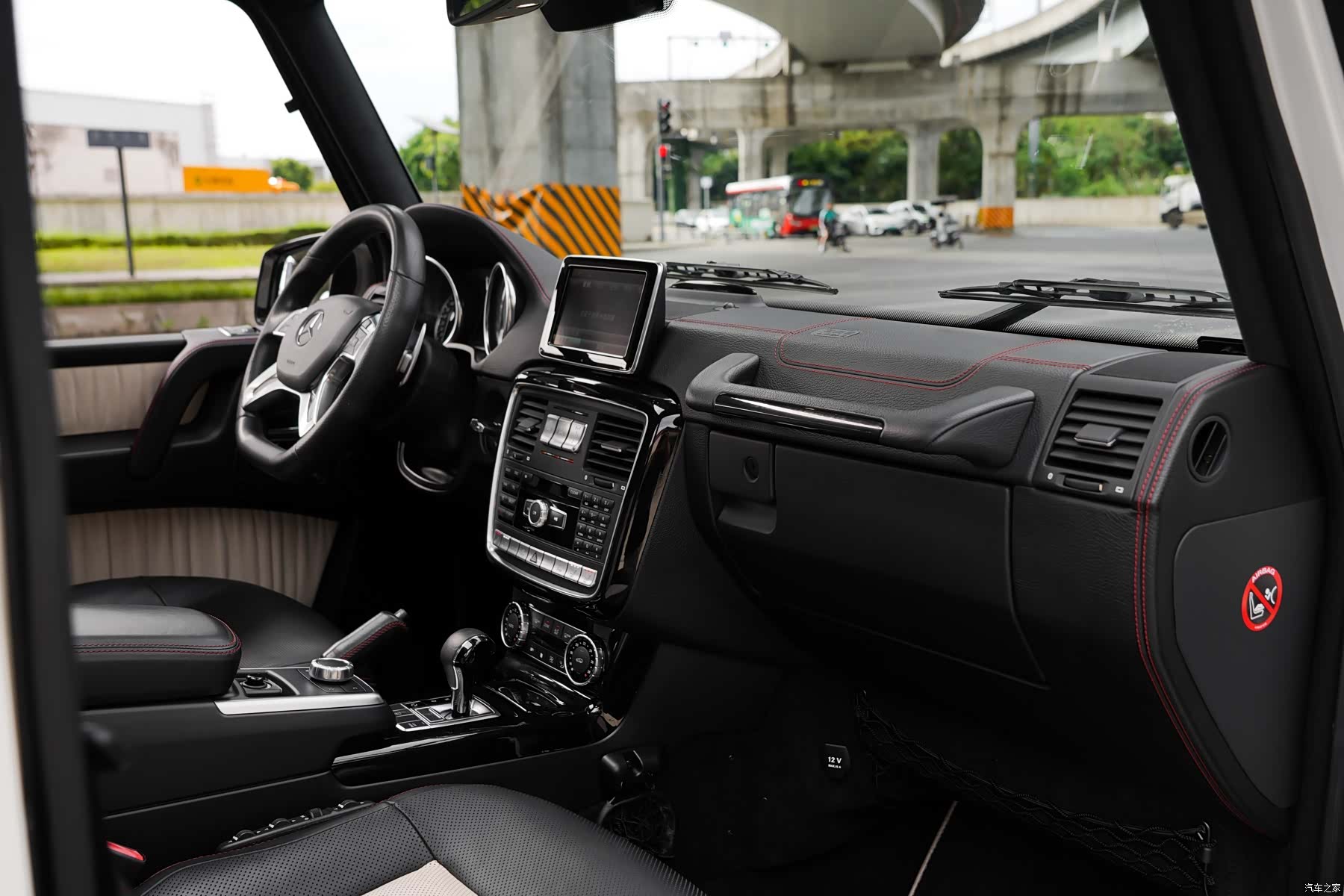 Mercedes-Benz G-Class, 2016 10
