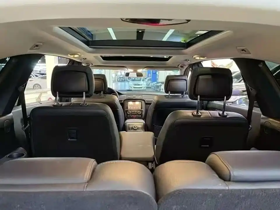 Mercedes-Benz R-class