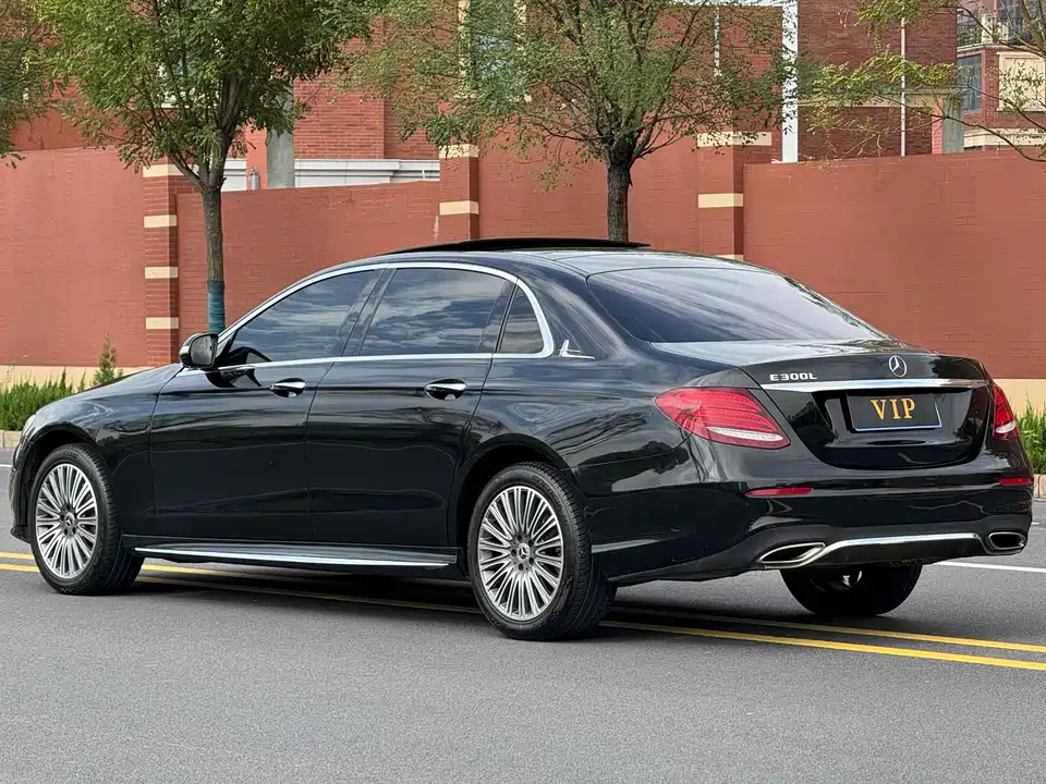 Mercedes-Benz E-class Mercedes-Benz E-class