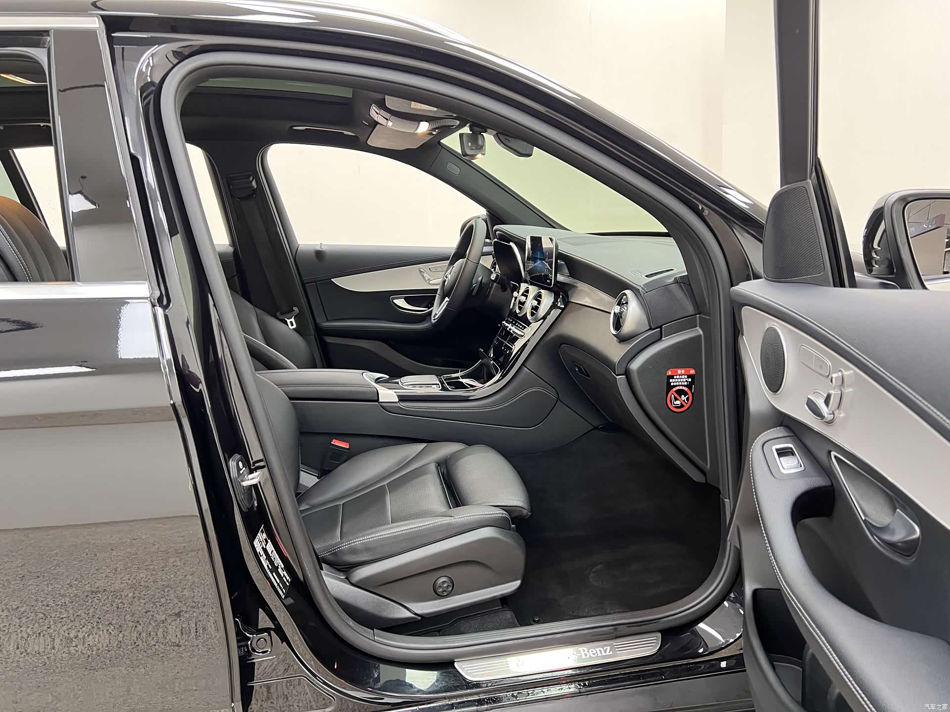 Mercedes-Benz GLC, 2022 13
