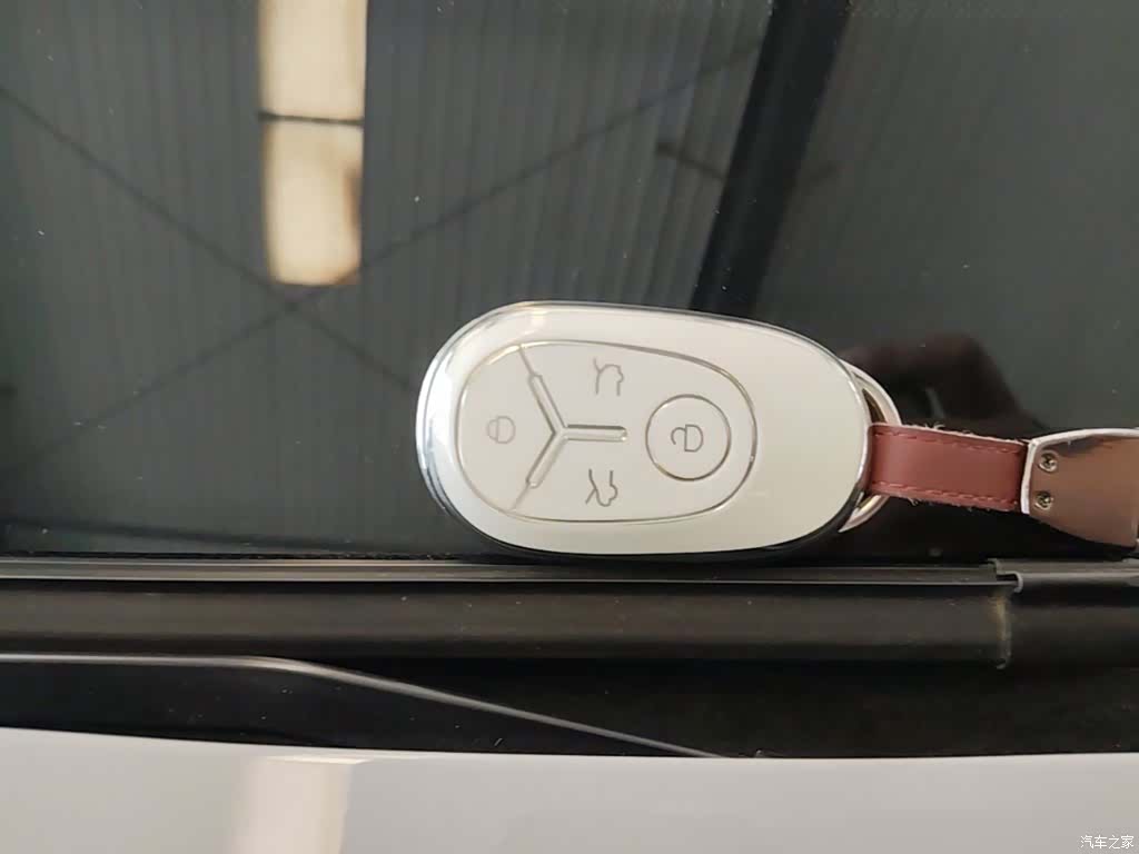 Geely Galaxy E5, 2025 9