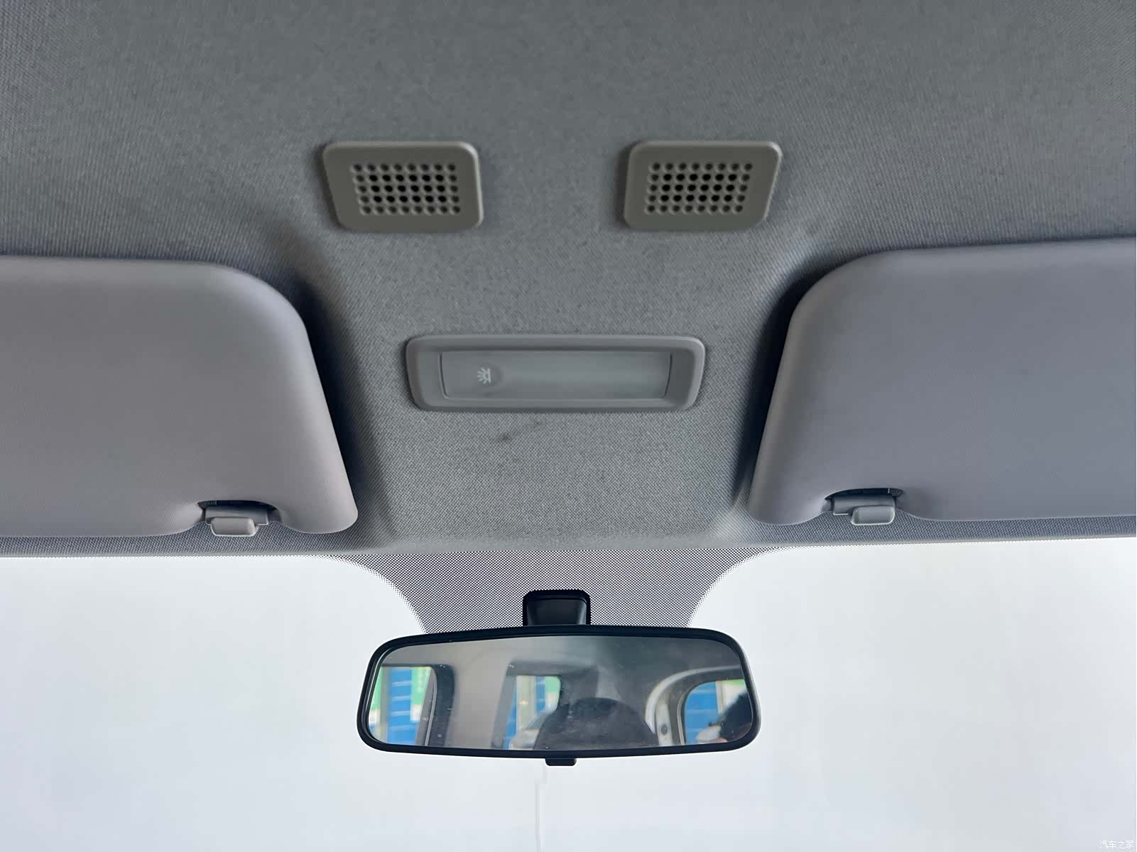 Geely Panda, 2023 22