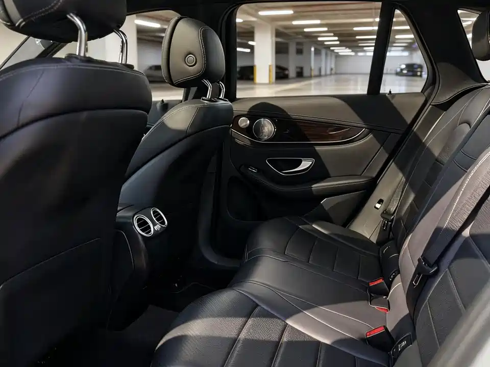 Mercedes-Benz GLC Mercedes-Benz GLC