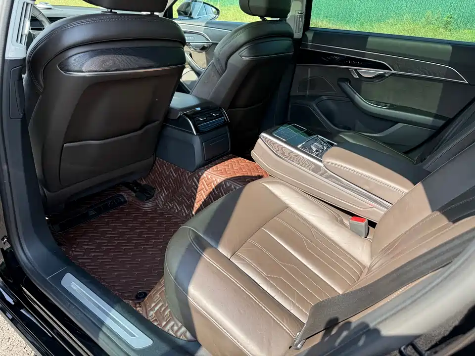 Audi A8 Audi A8