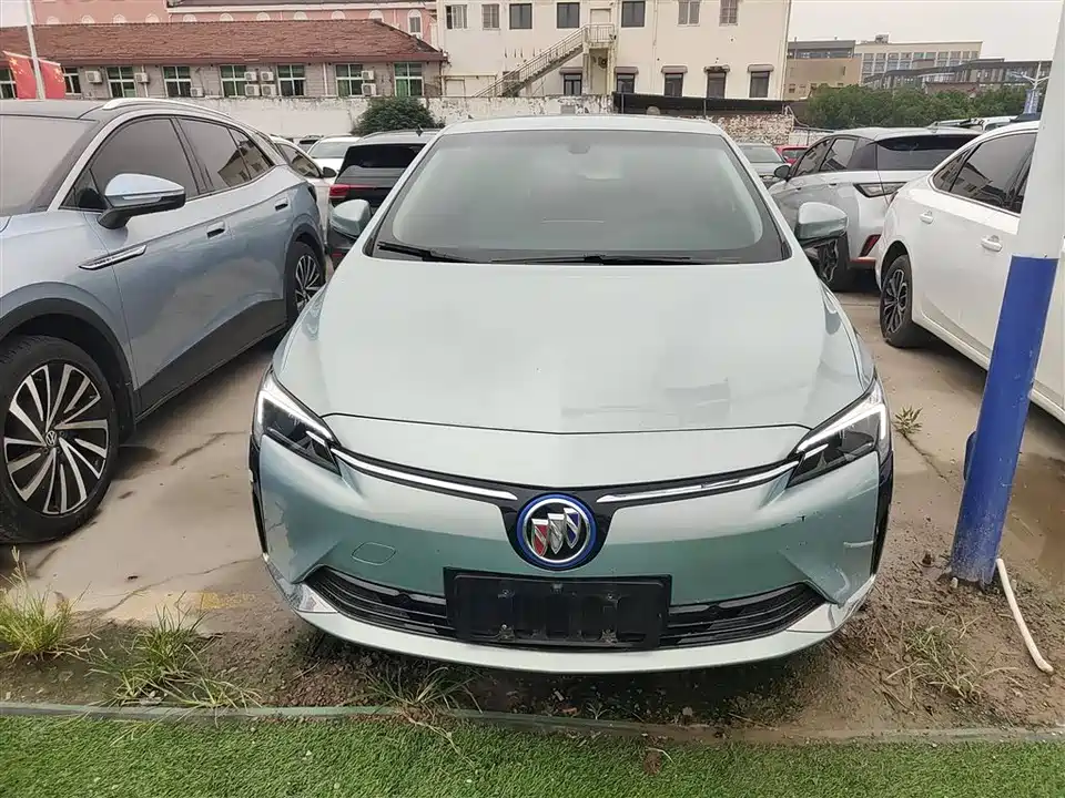 Buick Slightly blue 6