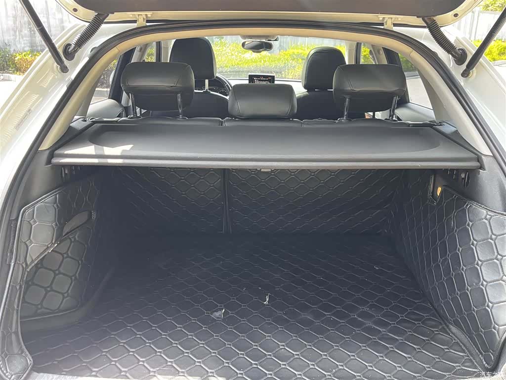 Audi Q3, 2016 14