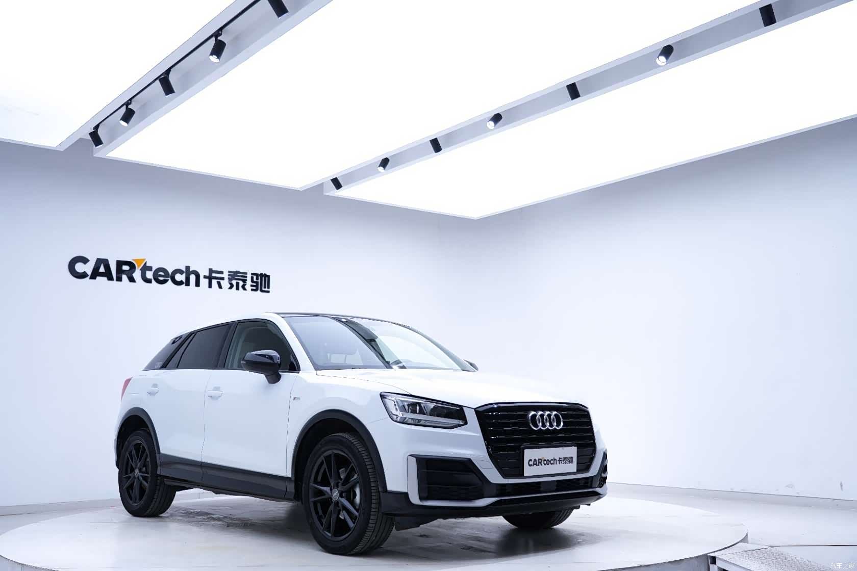 Audi Q2L, 2021 6