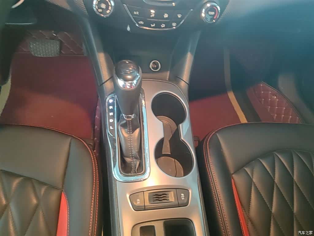 Chevrolet 320, 2018 14