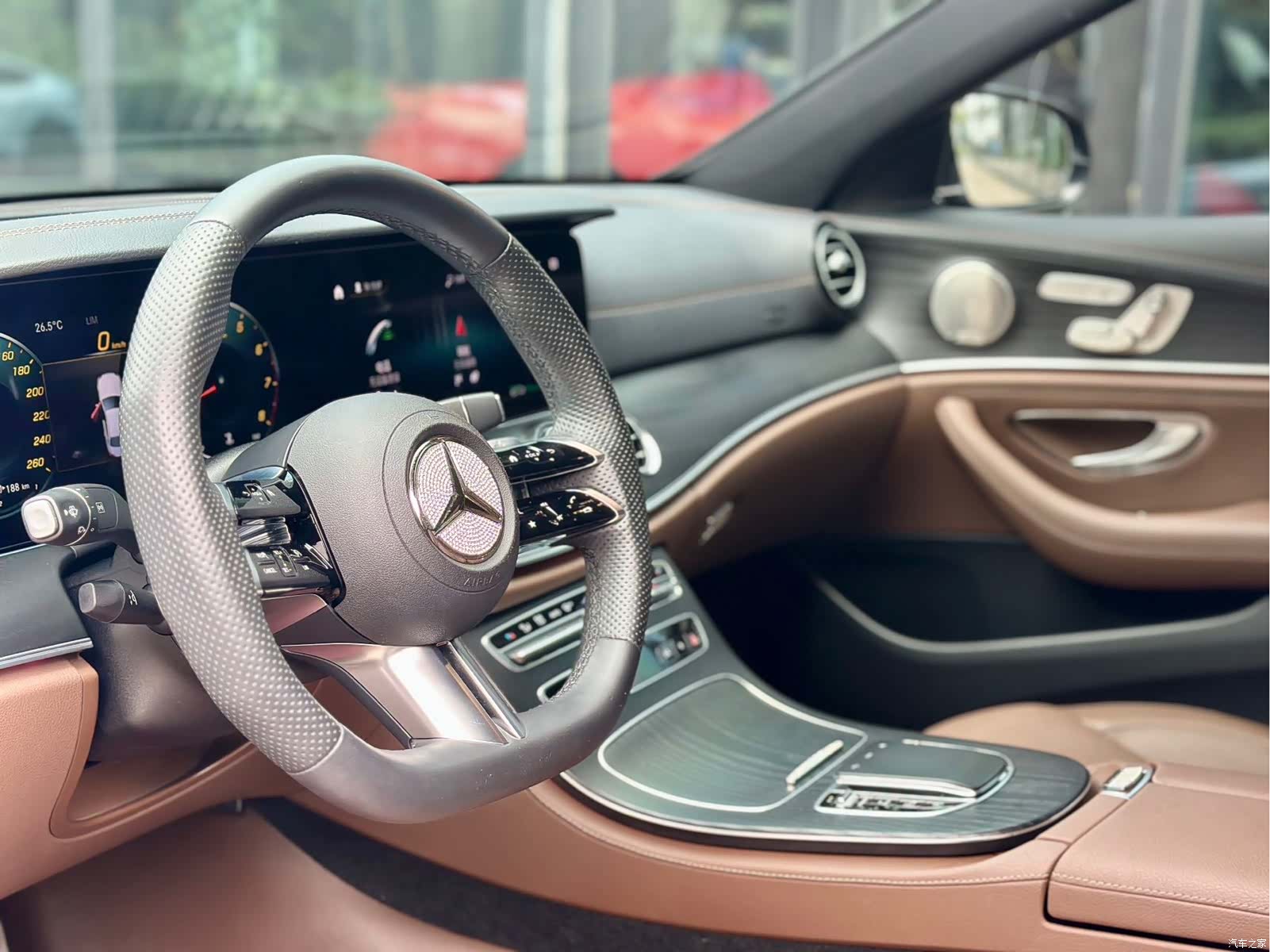 Mercedes-Benz E-Class, 2023 все фото