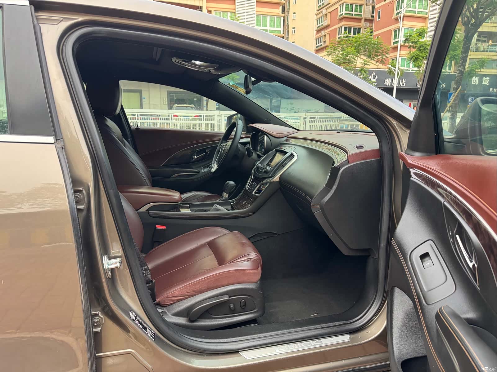 Buick LaCrosse, 2015 8