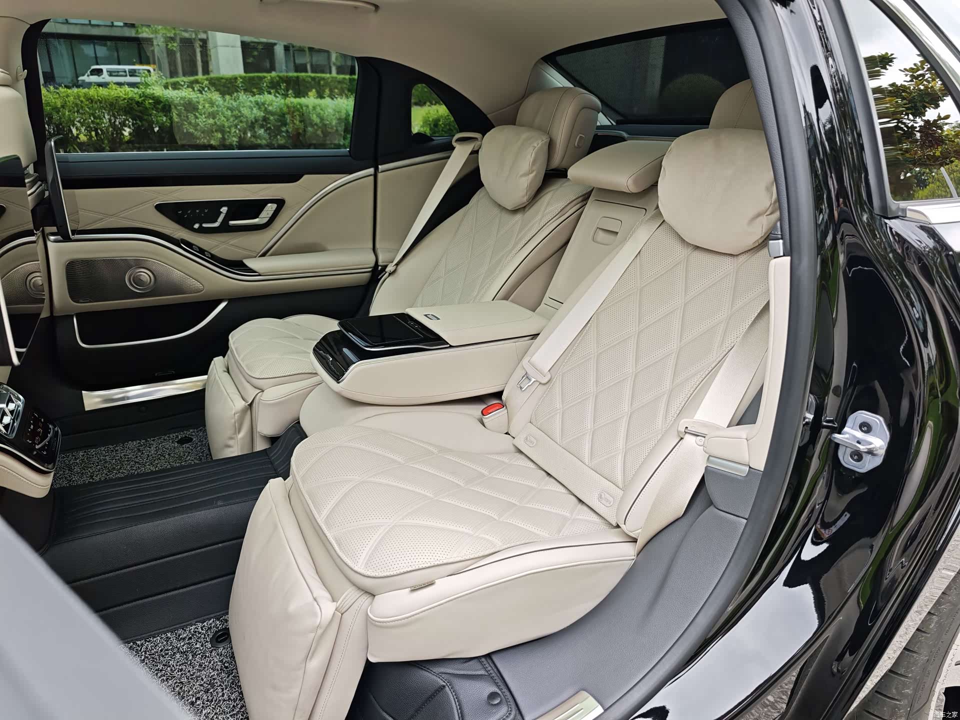 Maybach S-Class, 2025 16