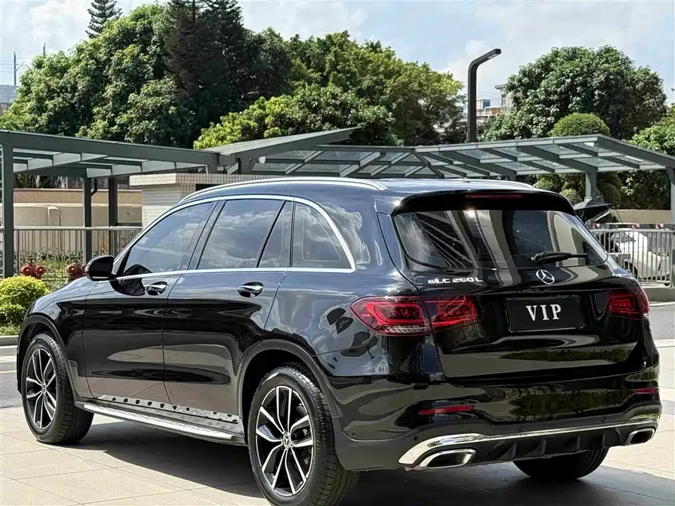 Mercedes-Benz GLC Mercedes-Benz GLC