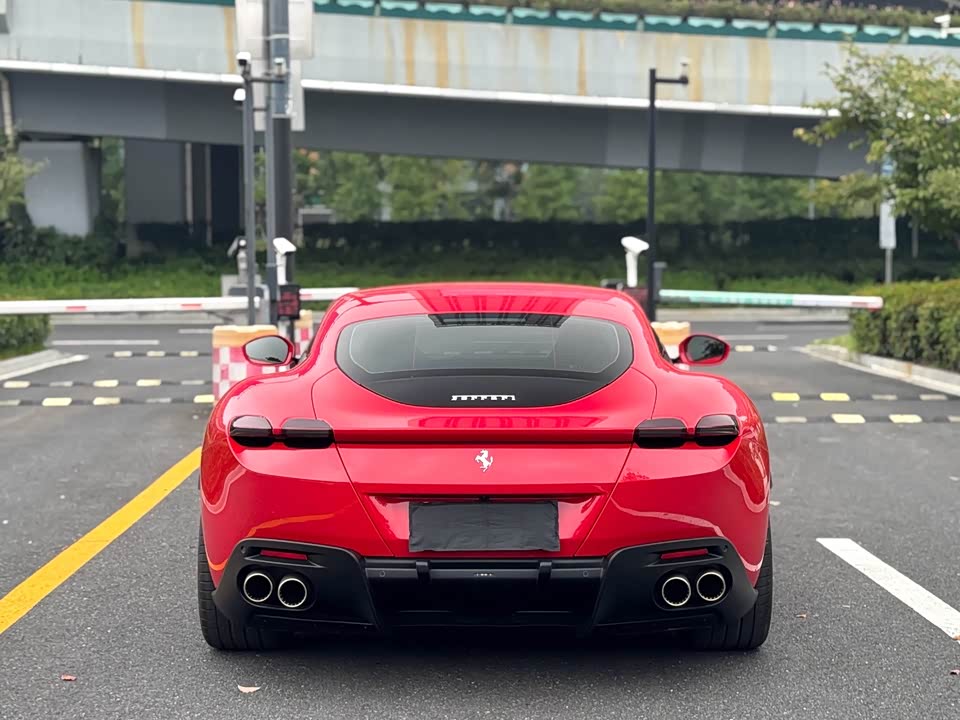 Ferrari Roma