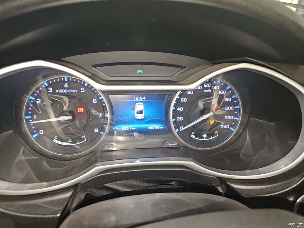 Geely Emgrand, 2017 12