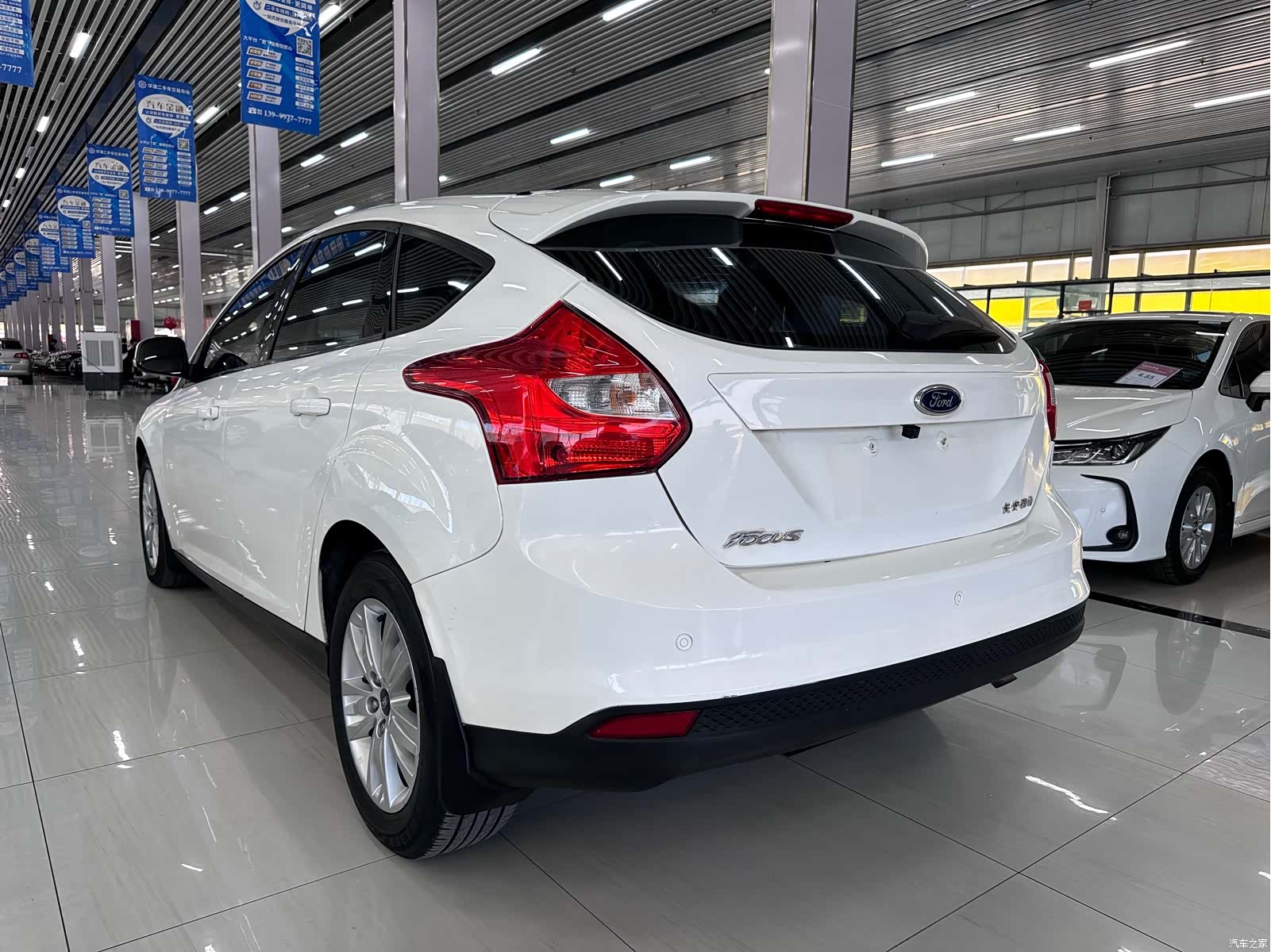 Ford Focus, 2014 4
