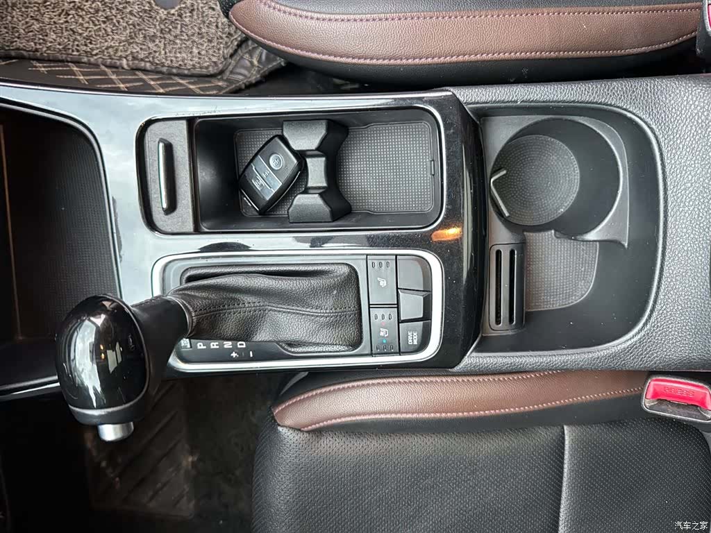 Kia DLX, 2017 23