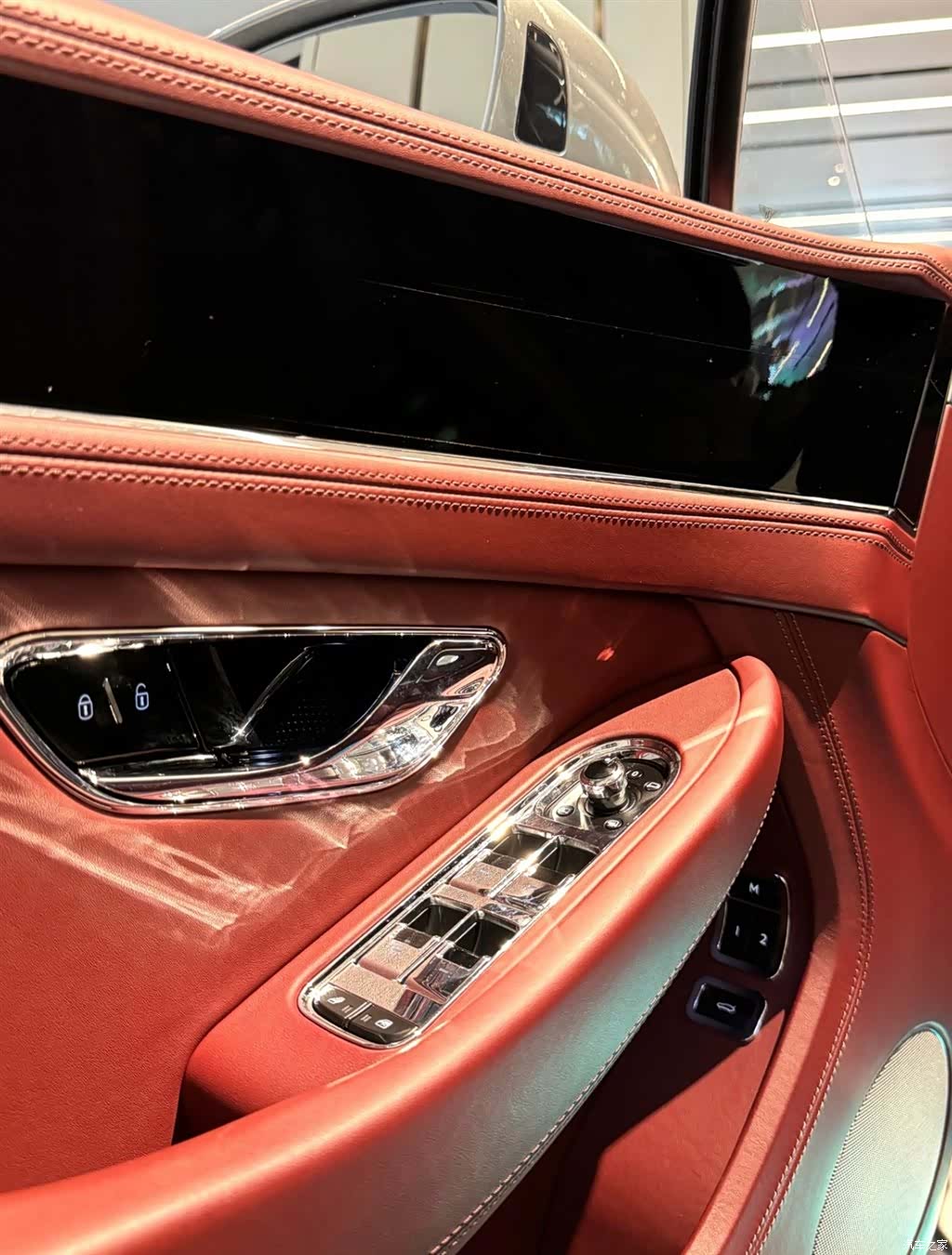 Bentley Continental GT, 2020 13