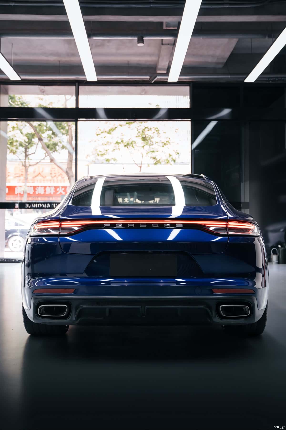 Porsche Panamera, 2022 4